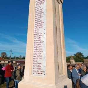 Cimetière Beauferrier de Bergerac la plaque des morts de 1914/1918